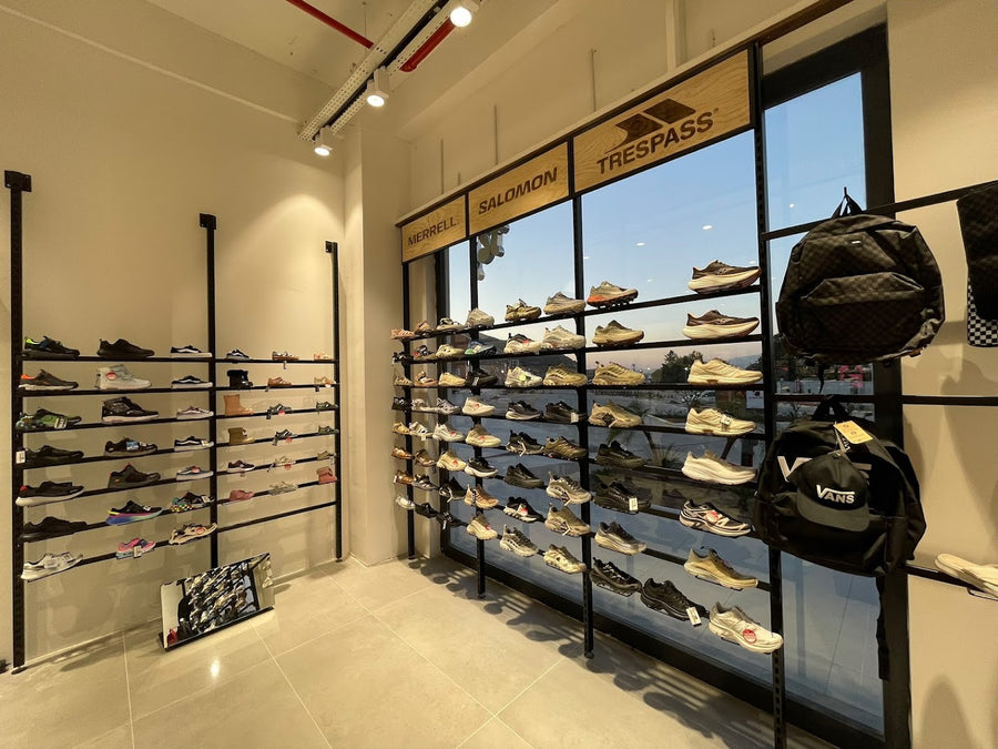 Sarıyıldızspor X Vault X Blue Monkey Coffee Concept Selçuk Outlet Park Mağaza